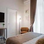 Monteroduni 22 - Chiaia Design Bed & Breakfast Naples