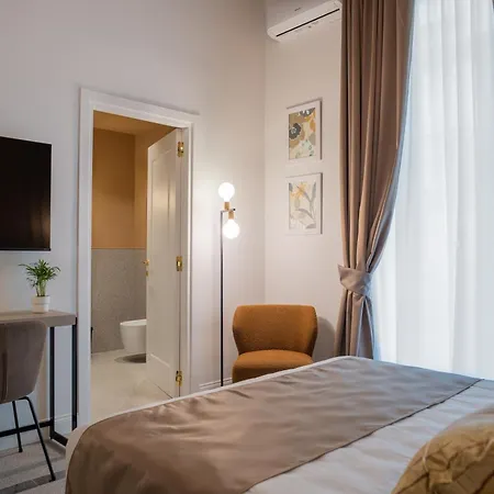 Nocleg ze śniadaniem Monteroduni 22 - Chiaia Design Neapol