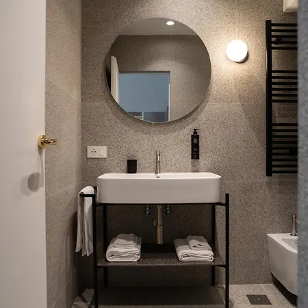 Monteroduni 22 - Chiaia Design Nocleg ze śniadaniem