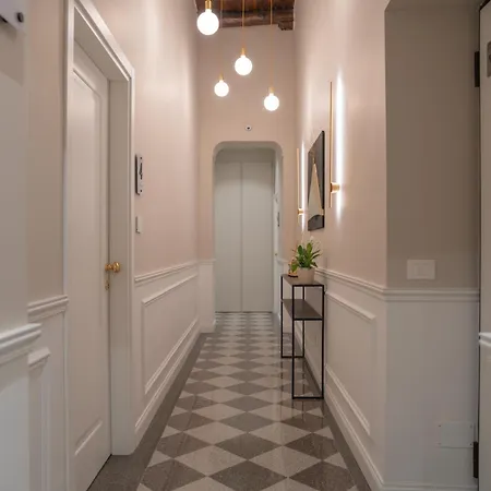 Monteroduni 22 - Chiaia Design Nocleg ze śniadaniem 4*